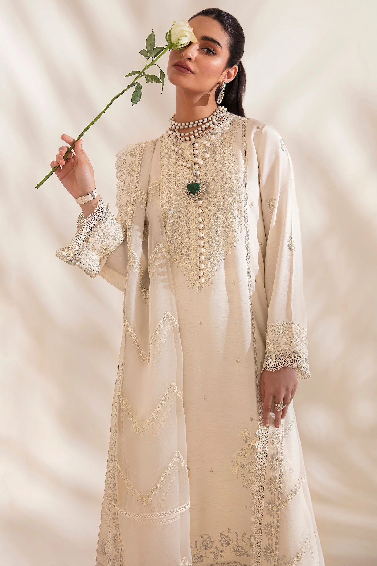 AYSUN (ZRW-20766)
