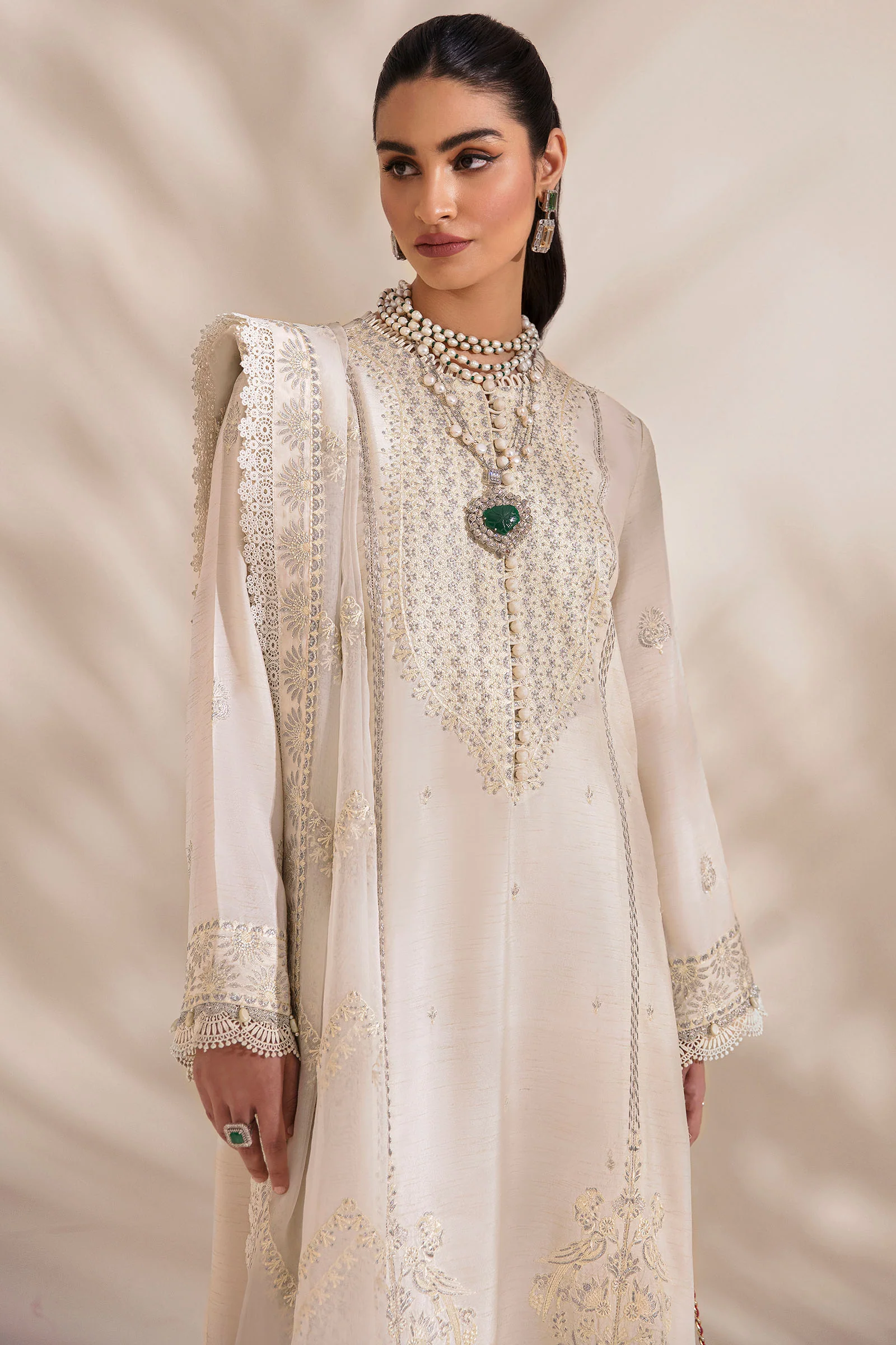 AYSUN (ZRW-20766) 6 AYSUN (ZRW-20766)