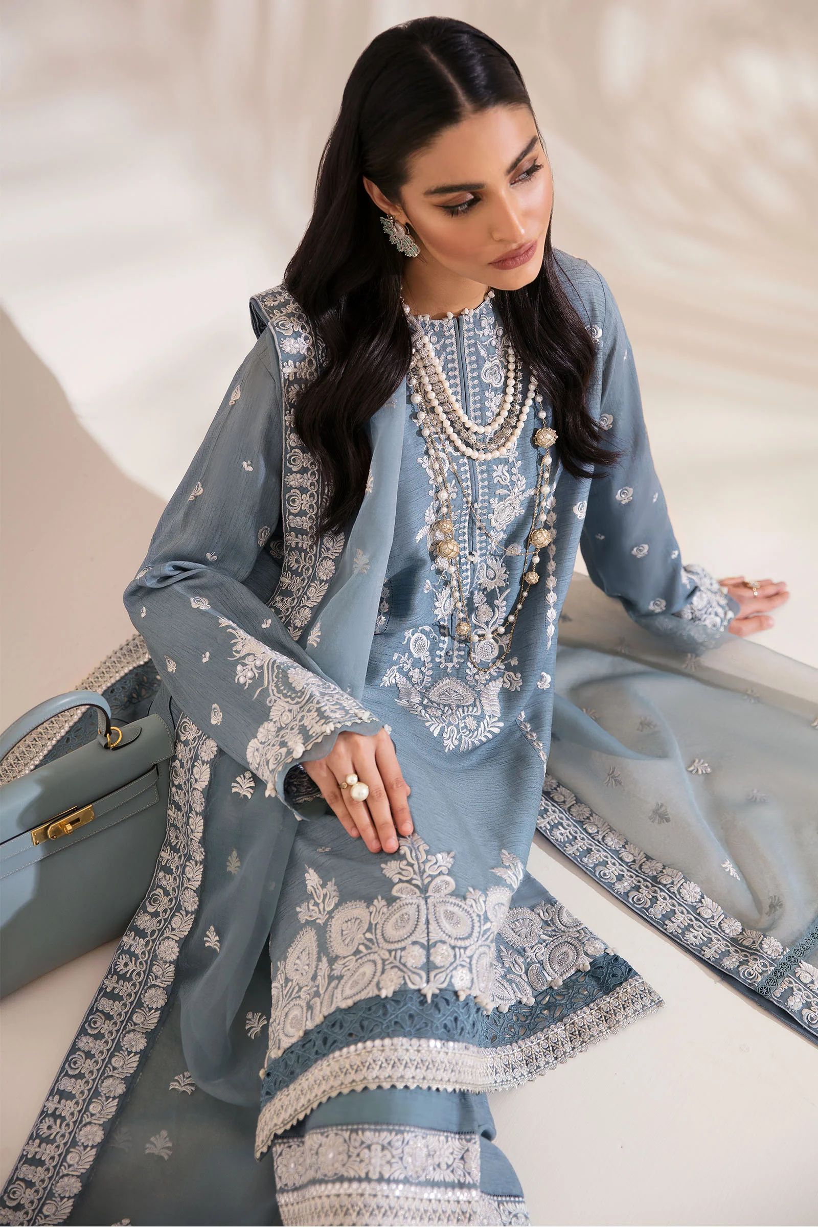 MERAY (ZRW-20809) 3 MERAY (ZRW-20809)