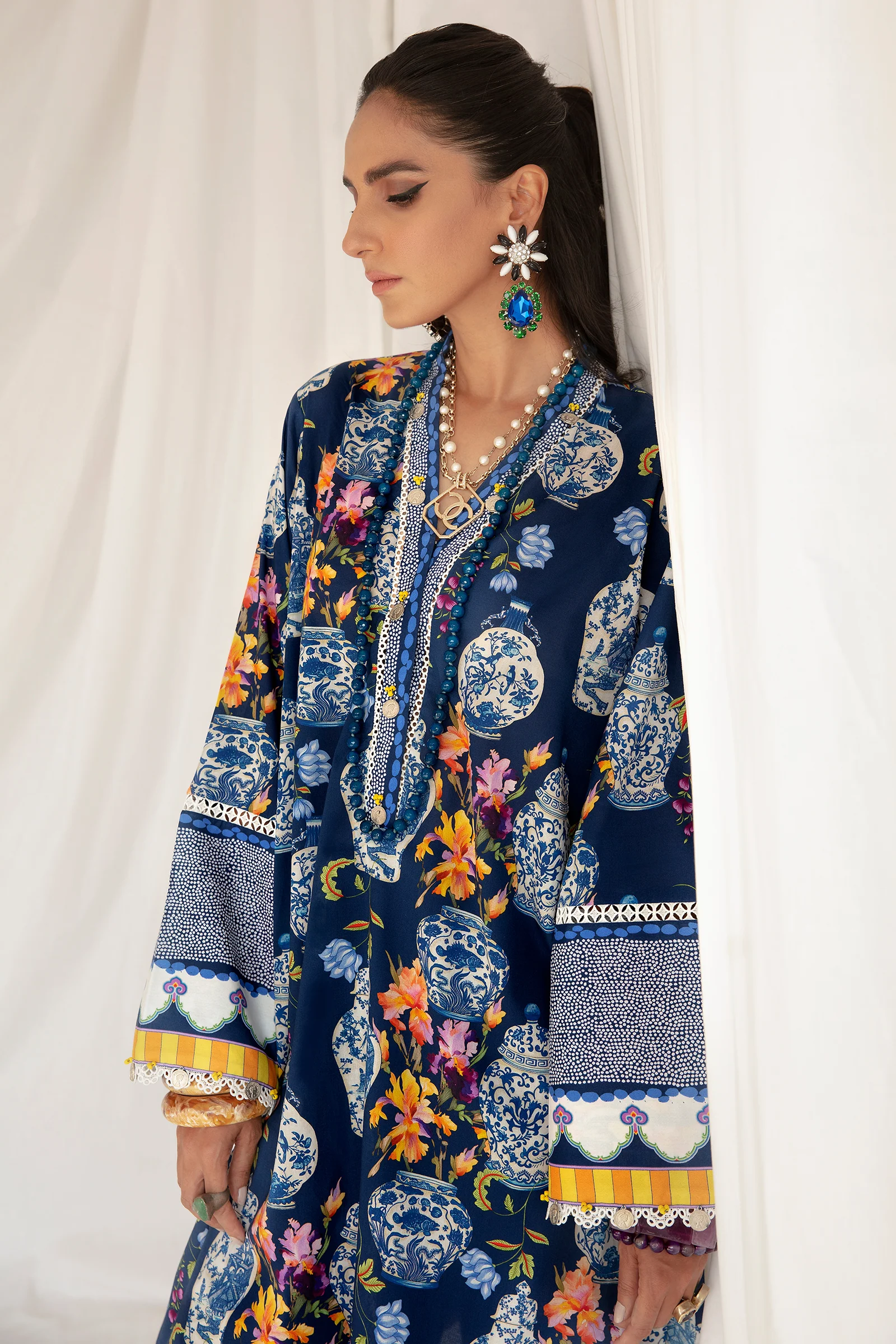 MELIKE (ZRW-20949) 2 MELIKE (ZRW-20949)