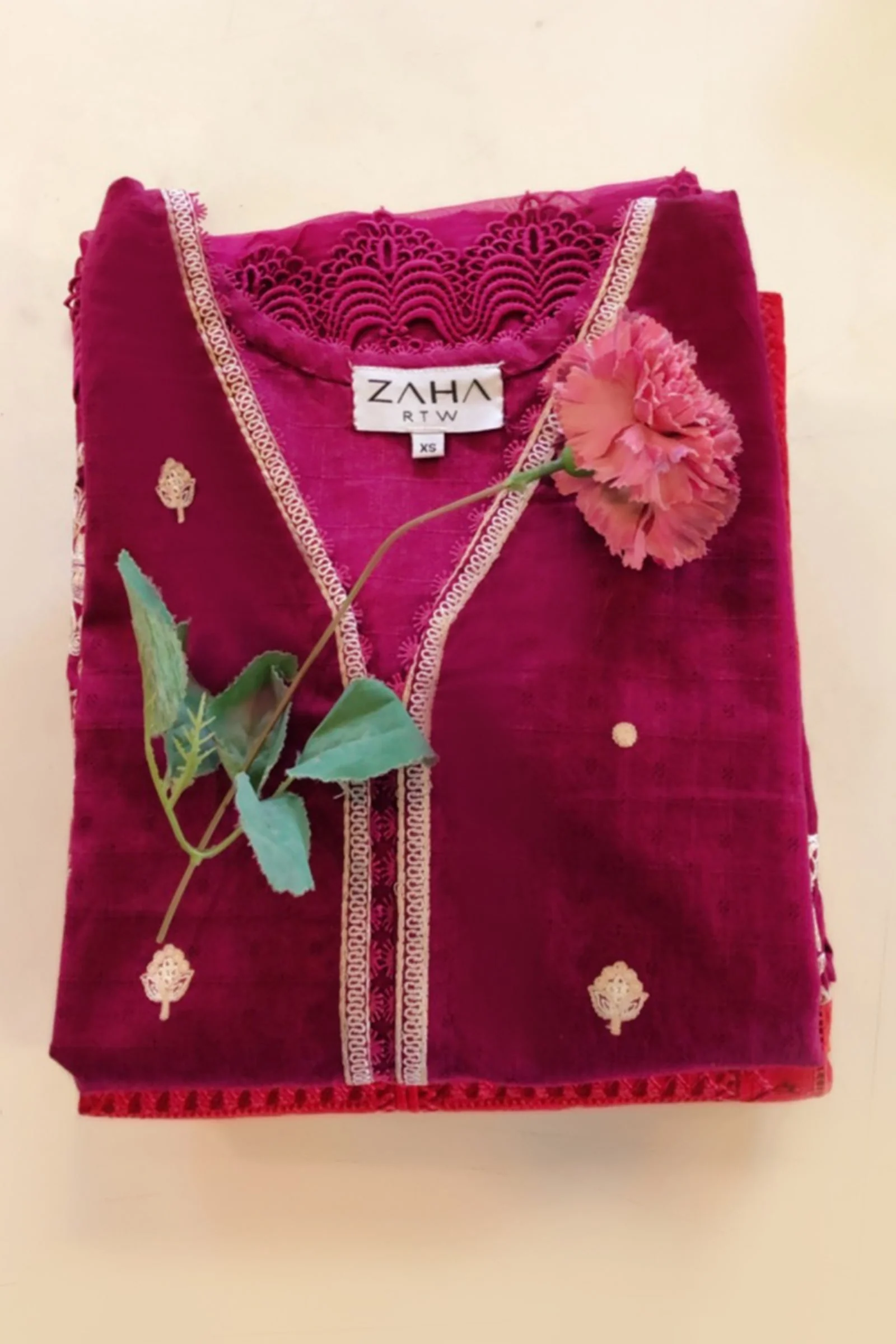 FLORAL MARORI (ZRW-20762) 2 FLORAL MARORI (ZRW-20762)