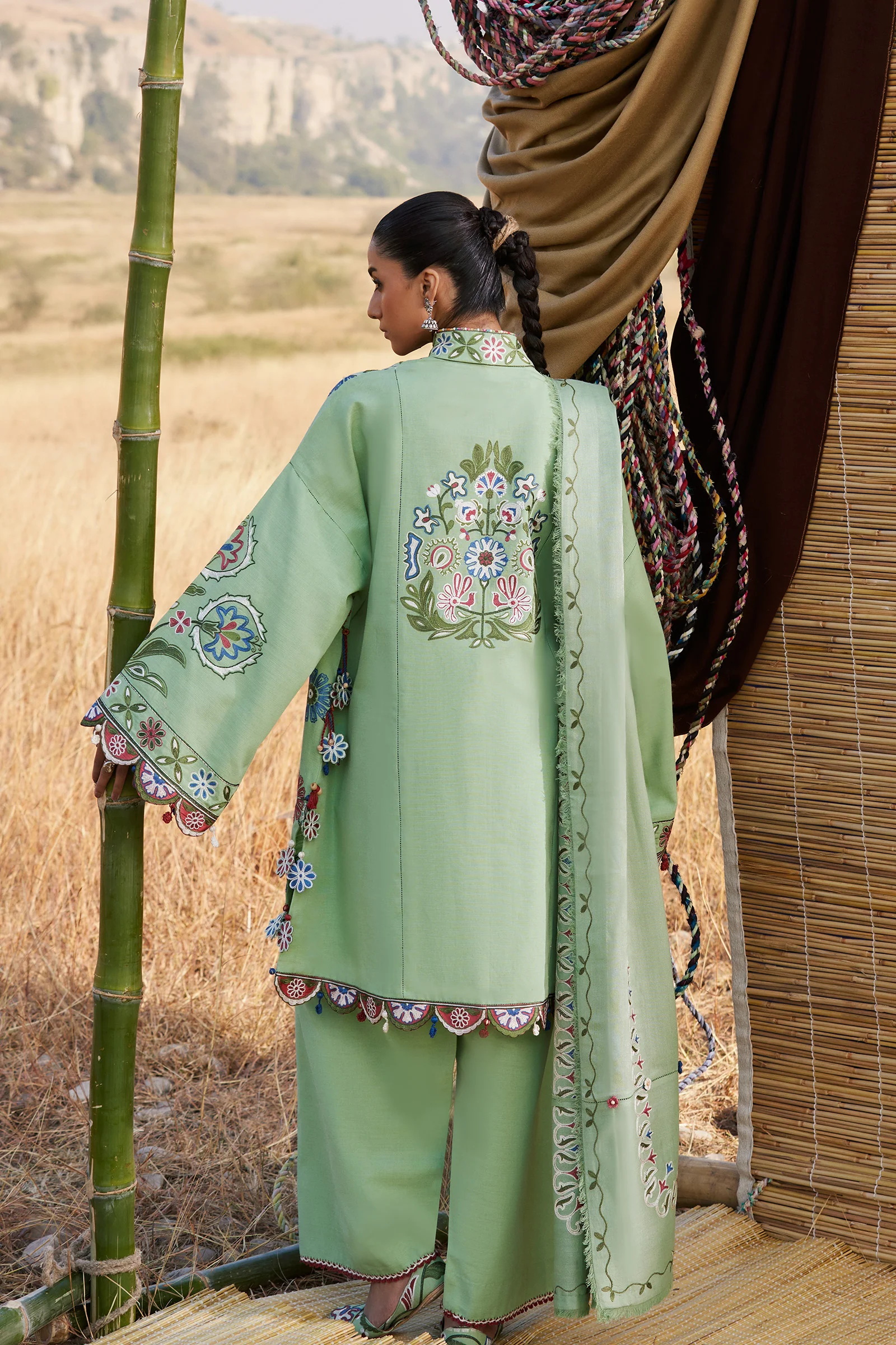 NARMEEN (ZW25-03) 4 NARMEEN (ZW25-03)