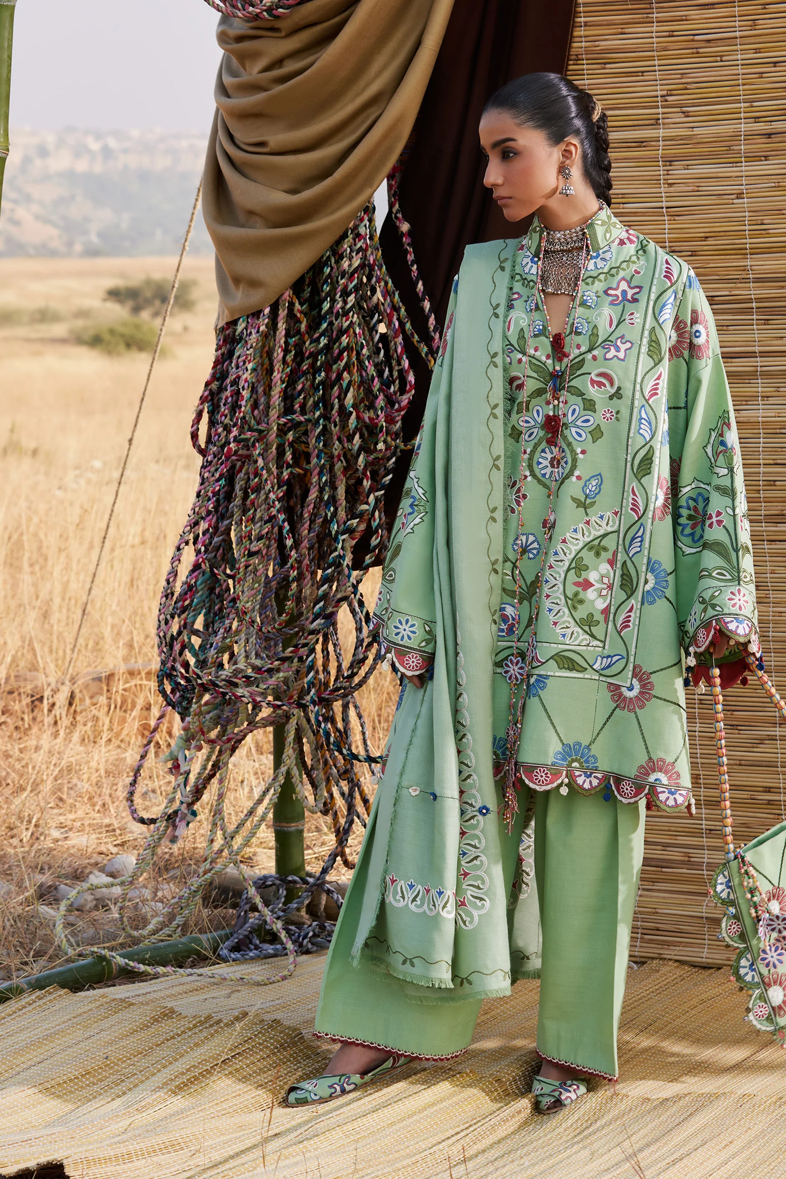 NARMEEN (ZW25-03) 5 NARMEEN (ZW25-03)