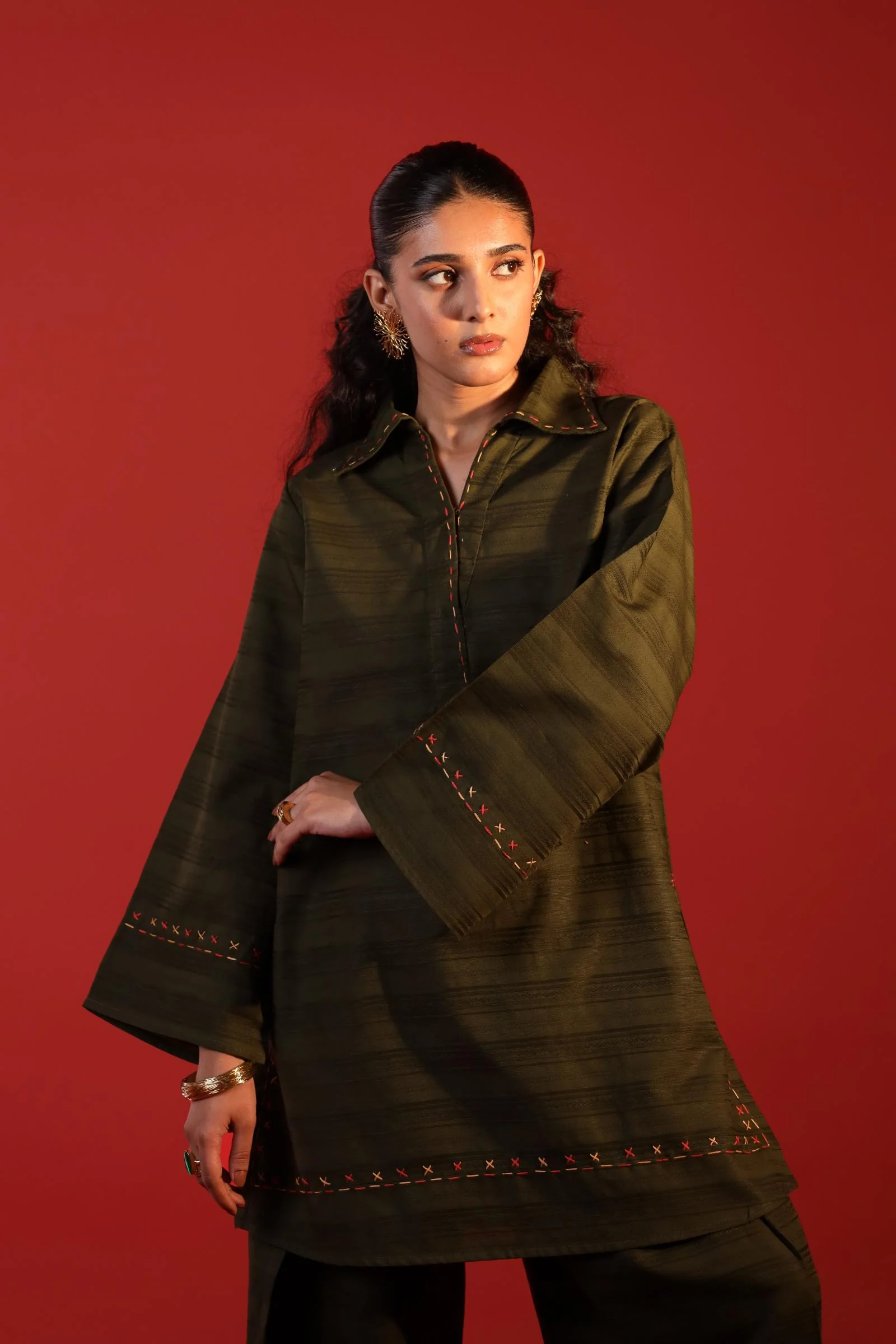 NAYRA (ZRW-21608) 3 NAYRA (ZRW-21608)