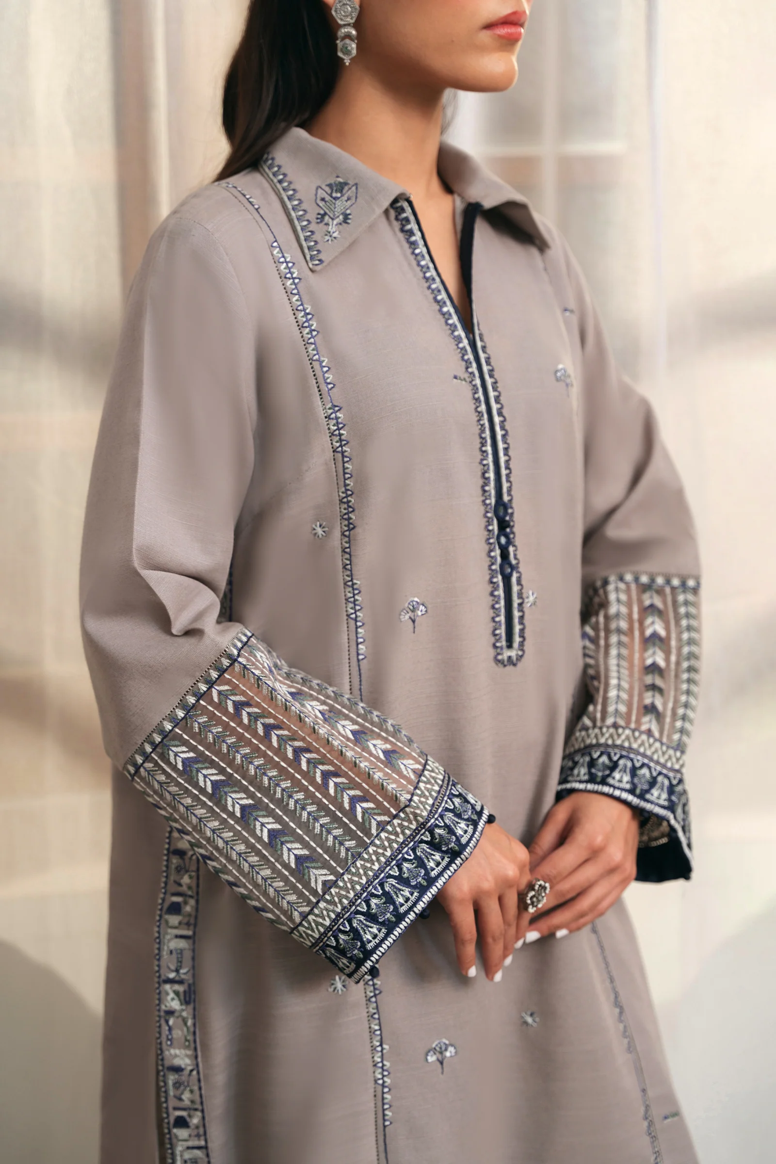 ZOHRA (ZRW-20910) 2 ZOHRA (ZRW-20910)