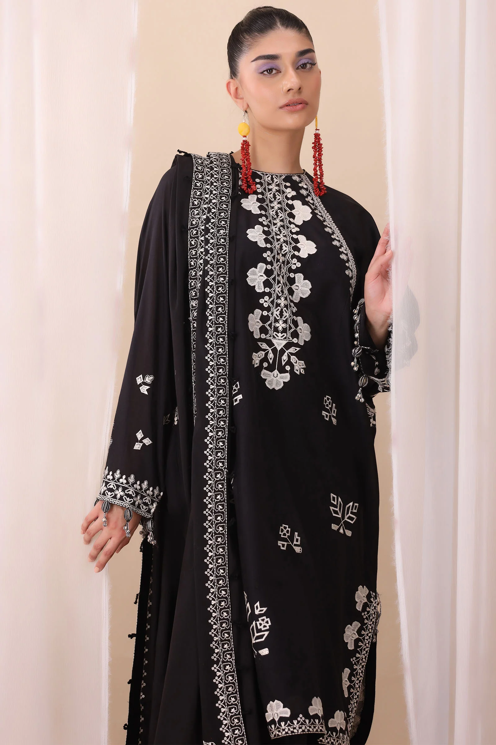 ZOHRA (ZRW-21385) 2 ZOHRA (ZRW-21385)