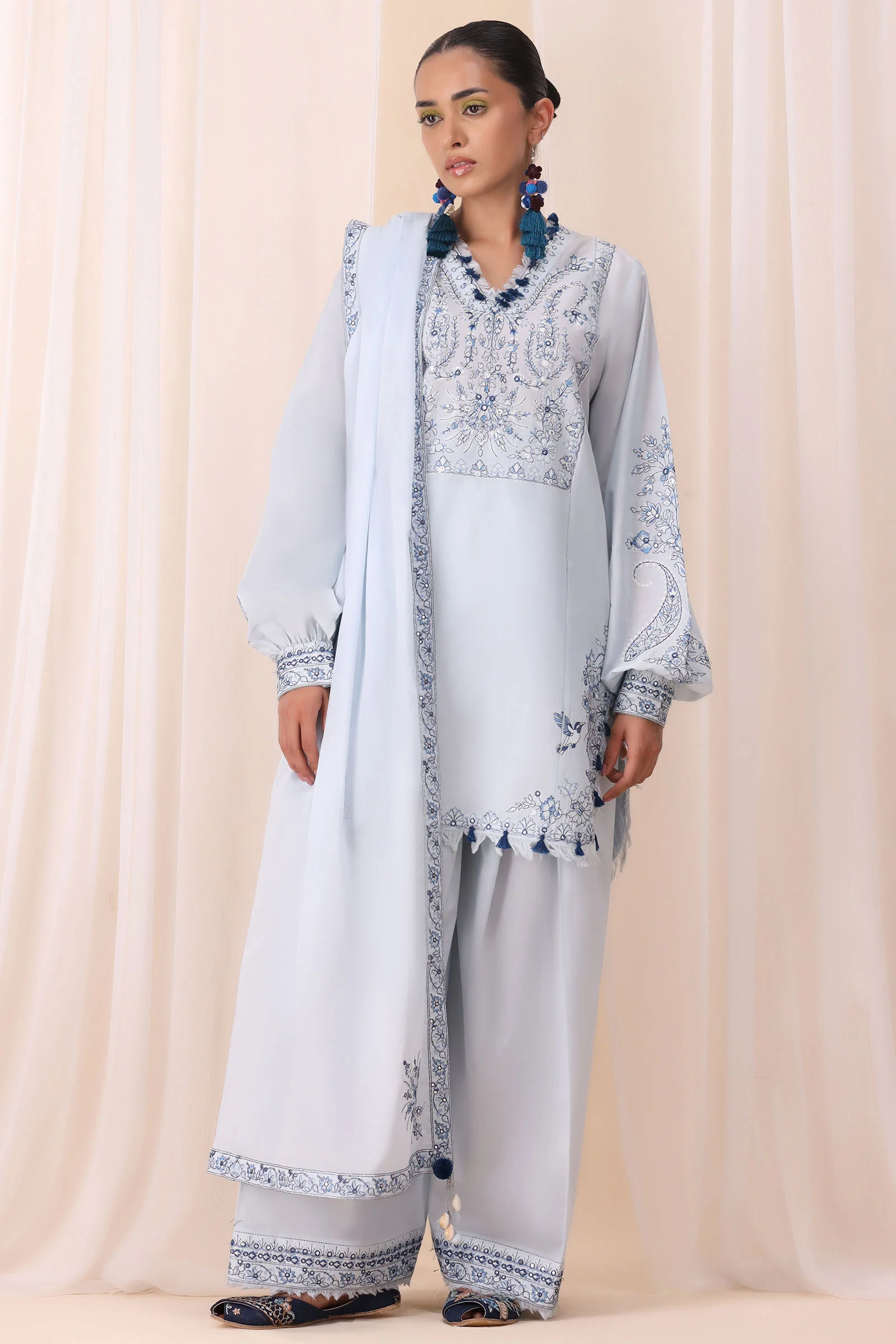 PARISA (ZRW-21384)