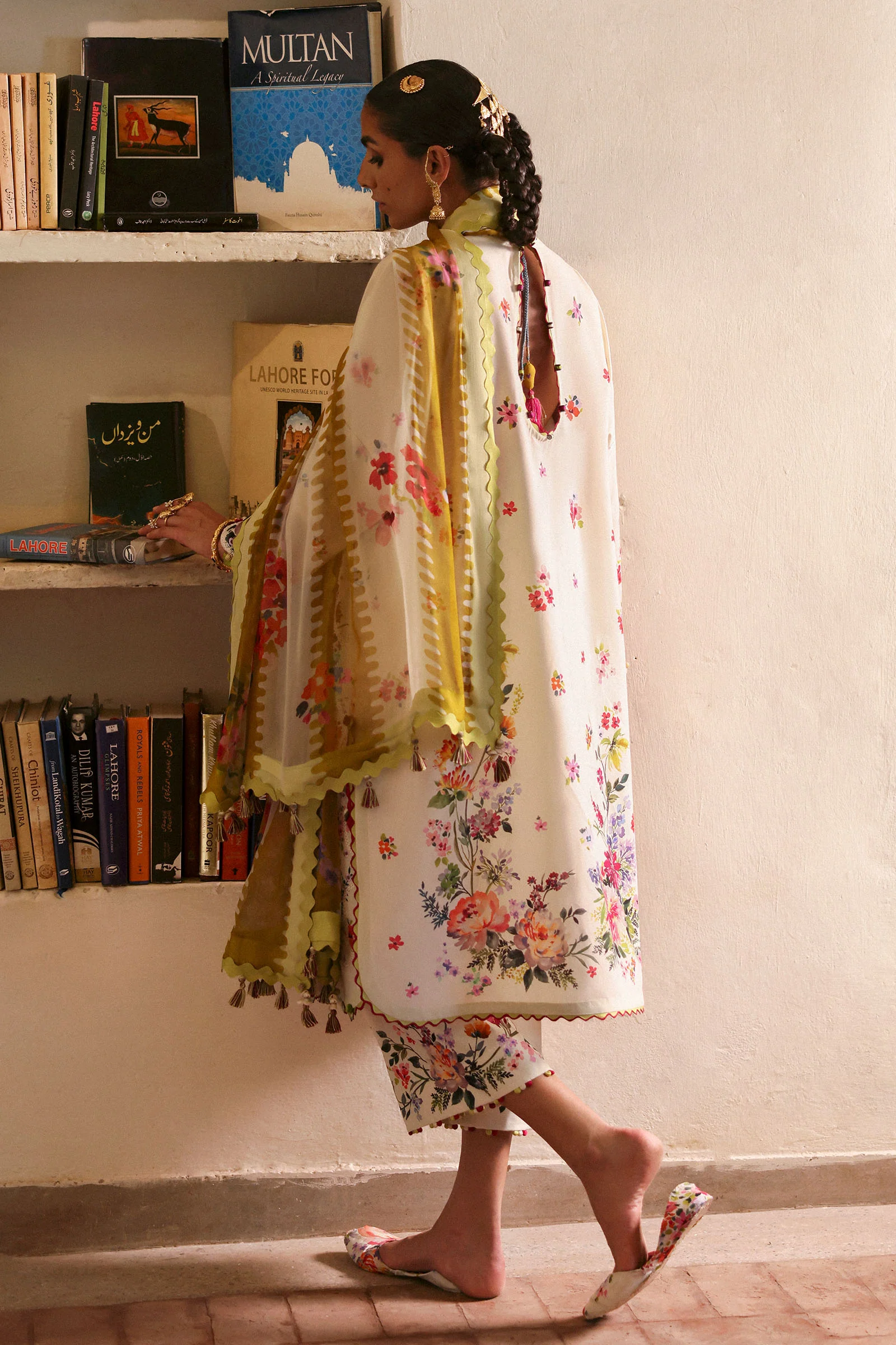 CHANDNI (ZF-25-10) 4 CHANDNI (ZF-25-10)