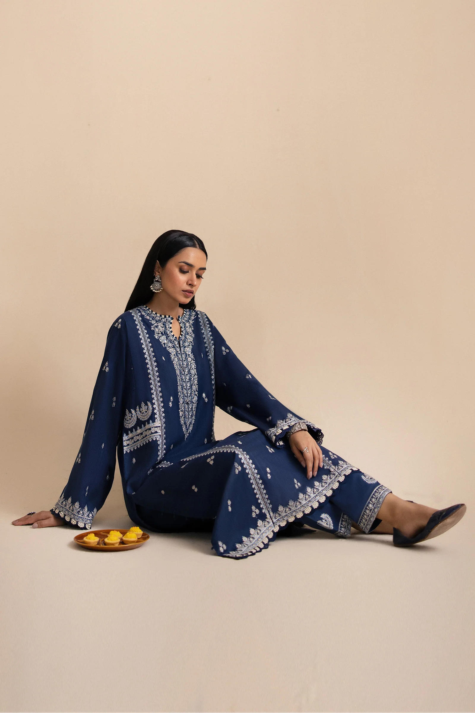 BANAFSH (ZRW-21236) 6 BANAFSH (ZRW-21236)