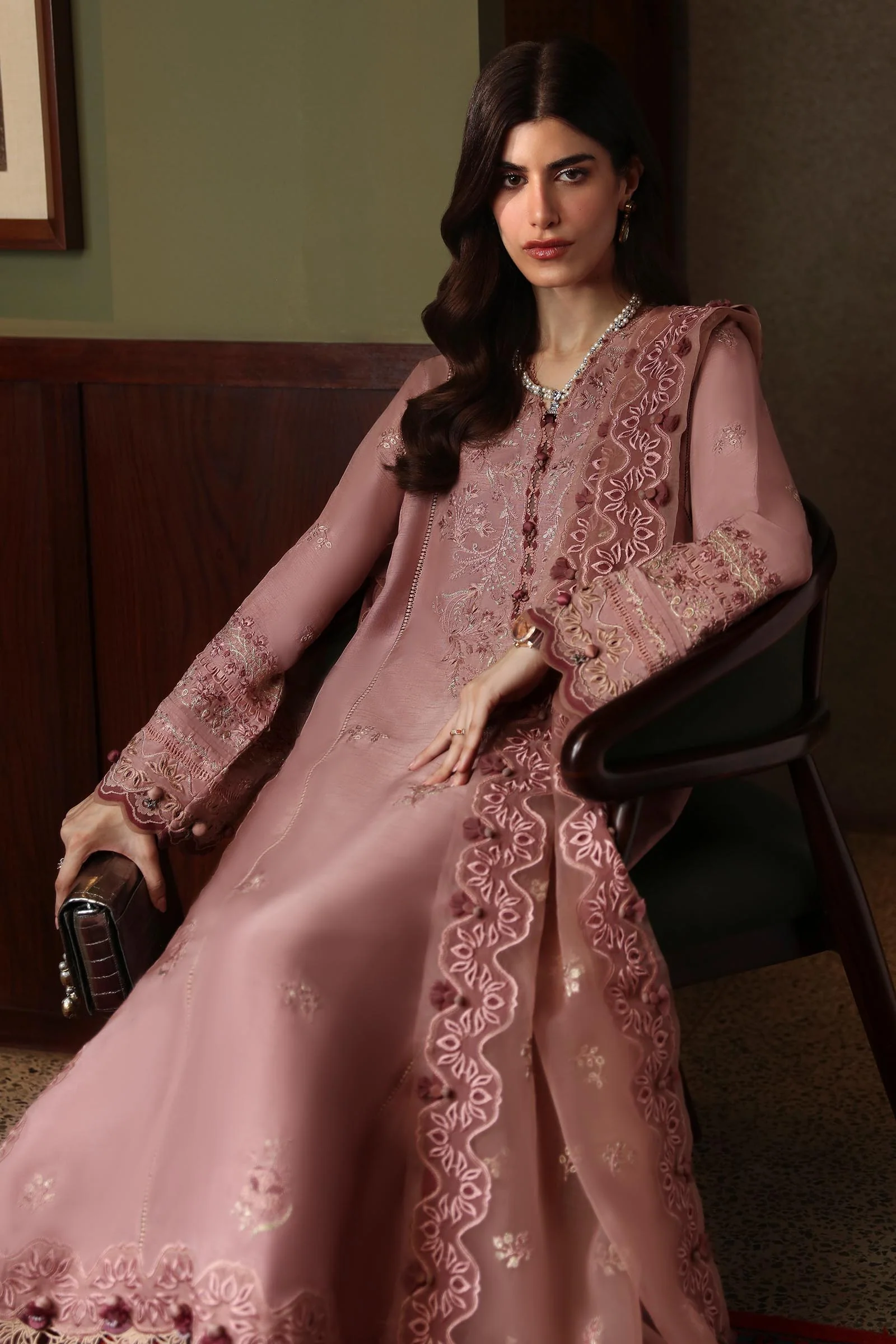 CALISTA (ZRW-21175) 3 CALISTA (ZRW-21175)