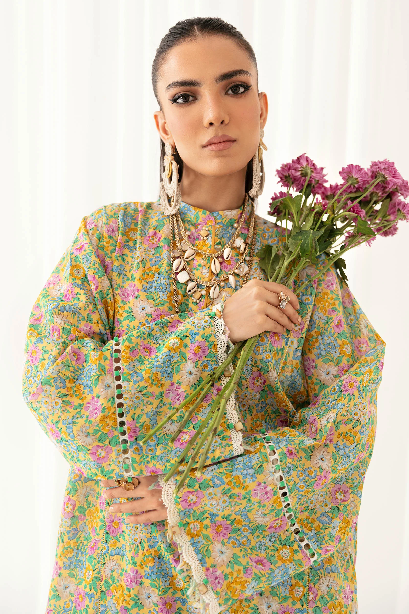 LEYLA (ZRW-21140) 2 LEYLA (ZRW-21140)