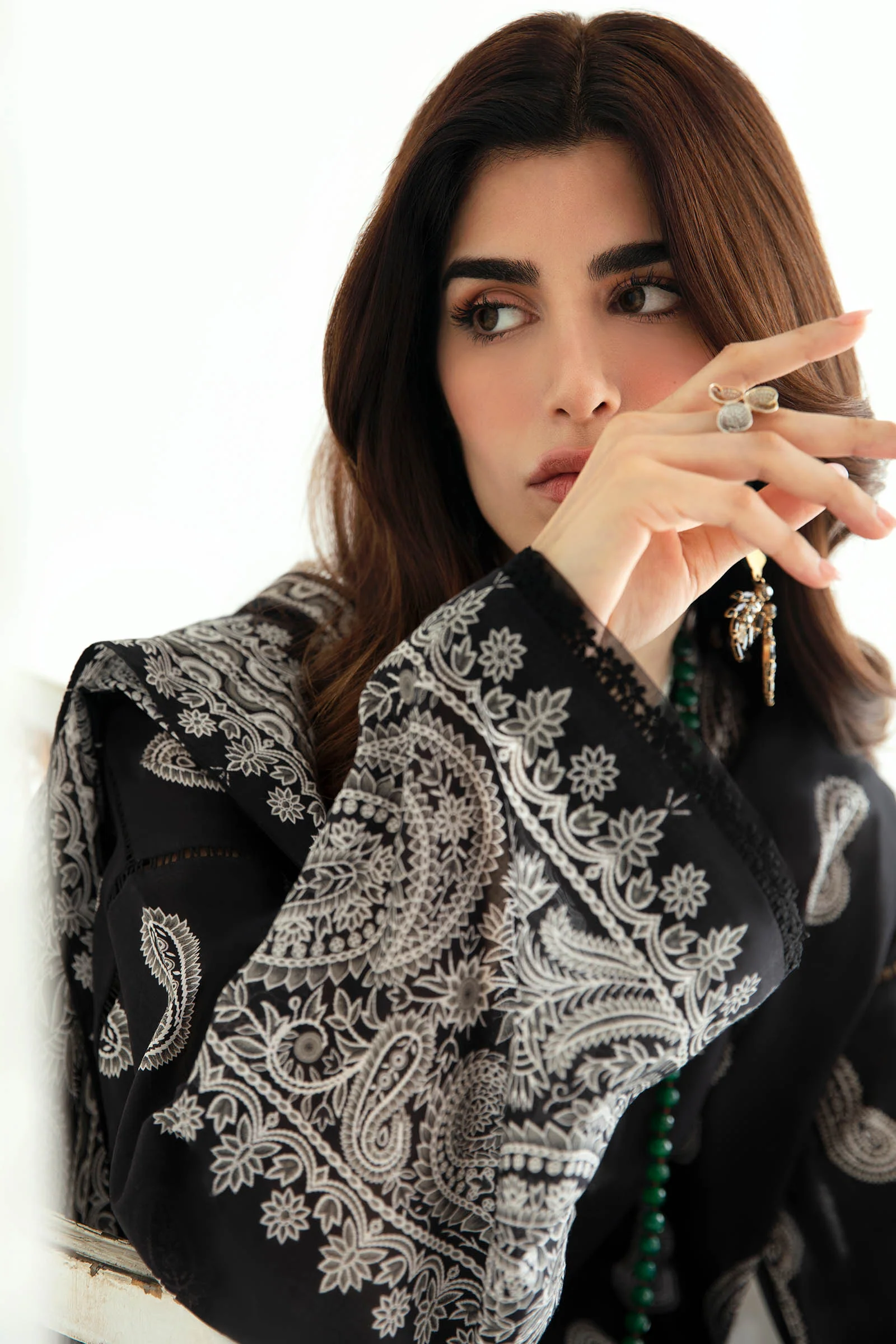 SHERIN (ZRW-21133) 5 SHERIN (ZRW-21133)